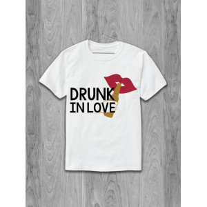 Tricou Drunk in love (buze)